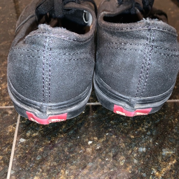 ✨AUTHENTIC black vans✨ - Picture 3 of 5